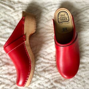 Brand new tomato red Haga Swedish clogs!!